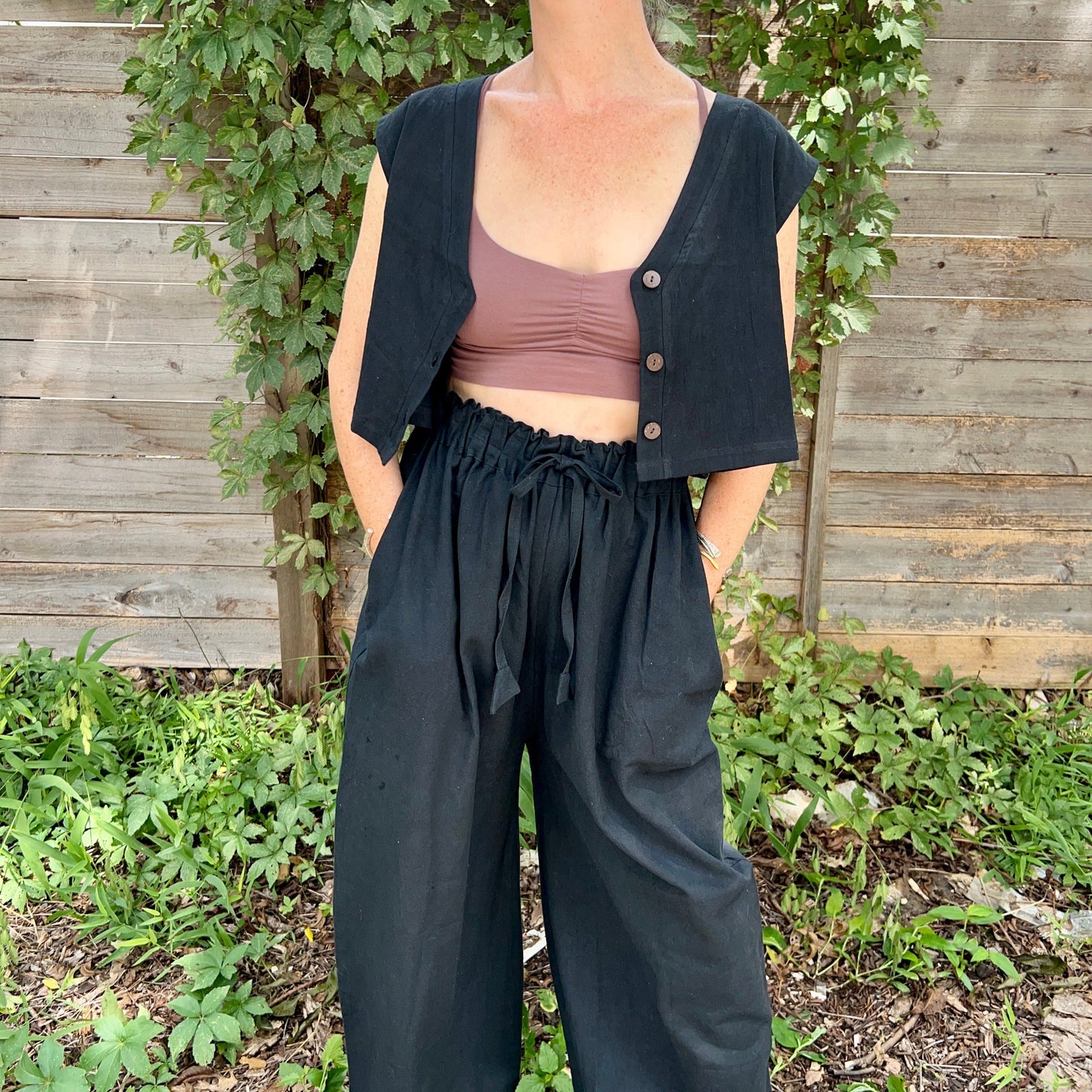 Aarti Reversible Top/Vest, Black