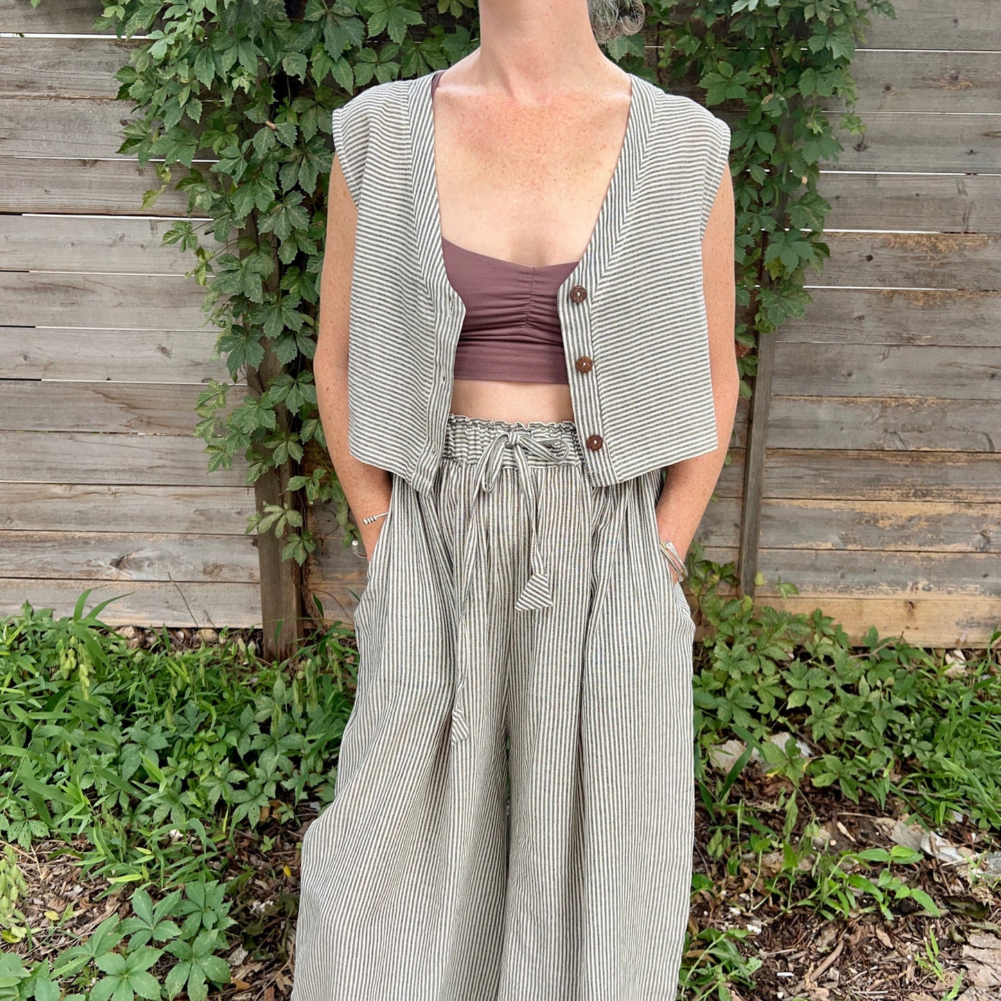 Aarti Reversible Top/Vest, rust *botanical dye