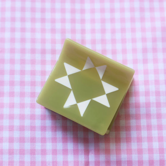 Matcha Sawtooth Star Claw (XS)