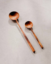 Load image into Gallery viewer, Round Teak Wood Spoon