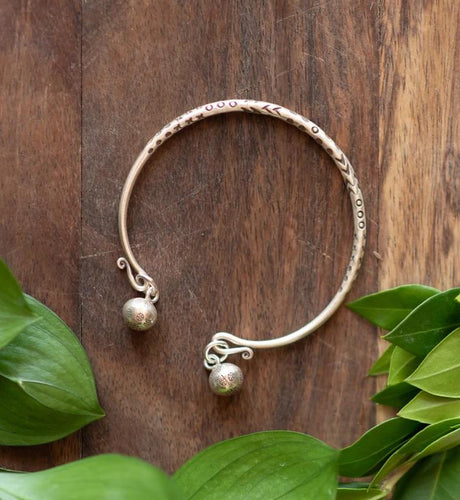 Delicate Silver Ball Bracelet - Small World Goods