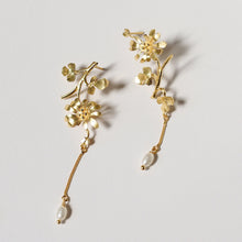 Load image into Gallery viewer, Eden Earrings - Small World Goods