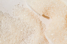 Load image into Gallery viewer, Mineral Bath Soak Sachet, Vetiver &amp; Bergamot