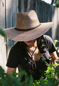 Gardener Solid Hat - Small World Goods