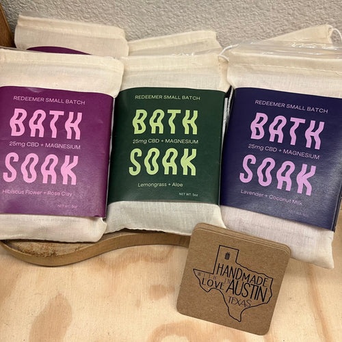 Hibiscus & Rose Clay Bath Soak - Small World Goods