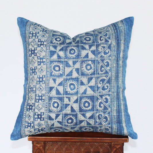 Hmong Indigo Pillowcase, Duab - Small World Goods