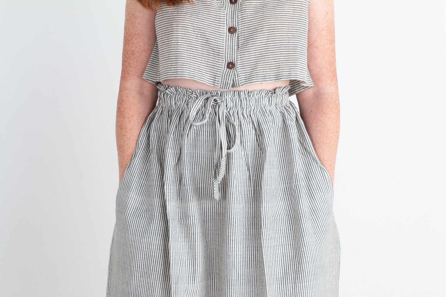 Aarti Reversible Top/Vest, black & white pinstripes