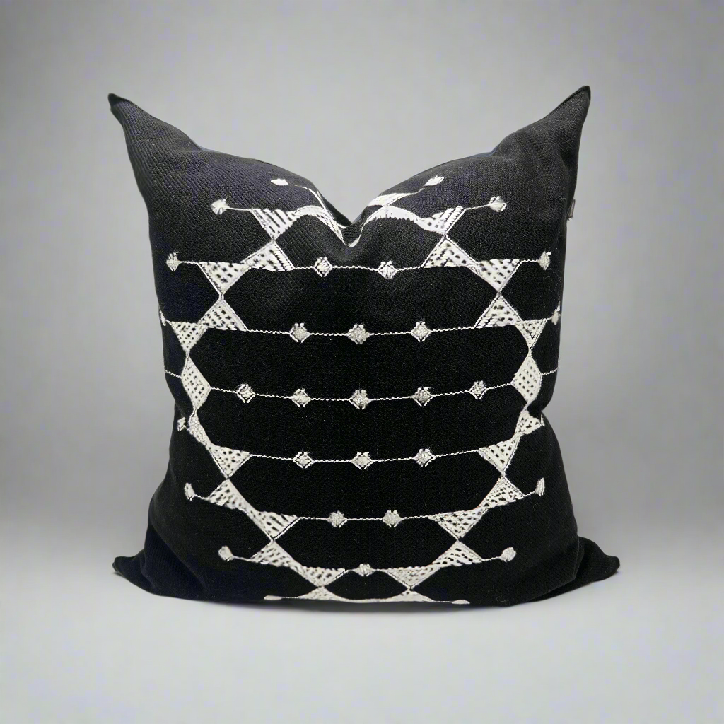 Rajasthani Pillowcase, black & white