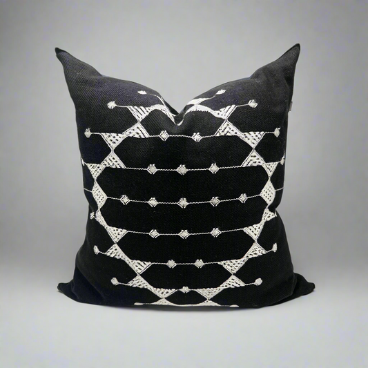 Rajasthani Pillowcase, black & white
