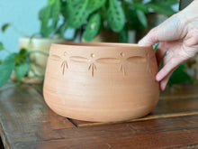 Load image into Gallery viewer, Terracotta Planter